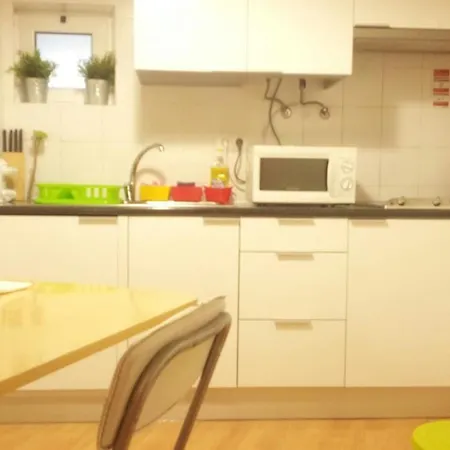 Portugal Here I - Alfama-castelo * Lisboa