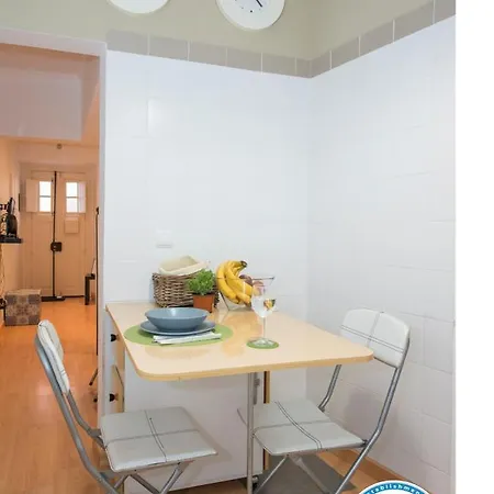 Portugal Here I - Alfama-castelo Лиссабон