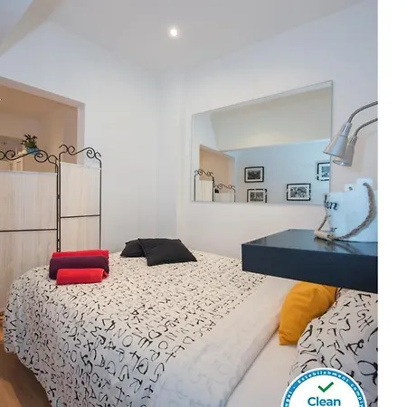 Portugal Here I - Alfama-castelo Апартаменты Лиссабон